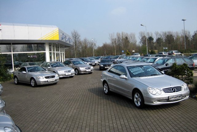 Herzlich willkommen beim Autohaus Nelis